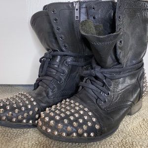 Steve madden combat boots